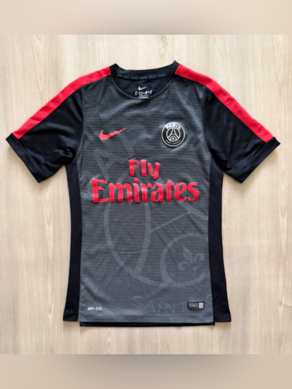 NIKE Authentic Paris Saint-Germain 2015/16 Mens Training  Jersey Sz S *flaws